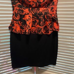 Red and black flower dress size L